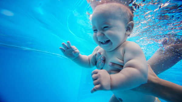 Kleinkinderschwimmen 13-24 Monate 2023